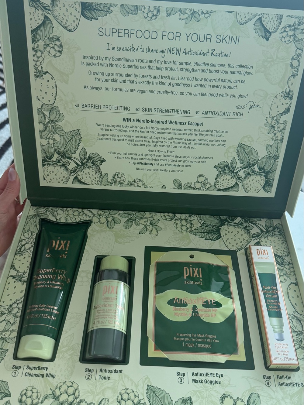 Pixi Superfood Antioxidant Skincare Set